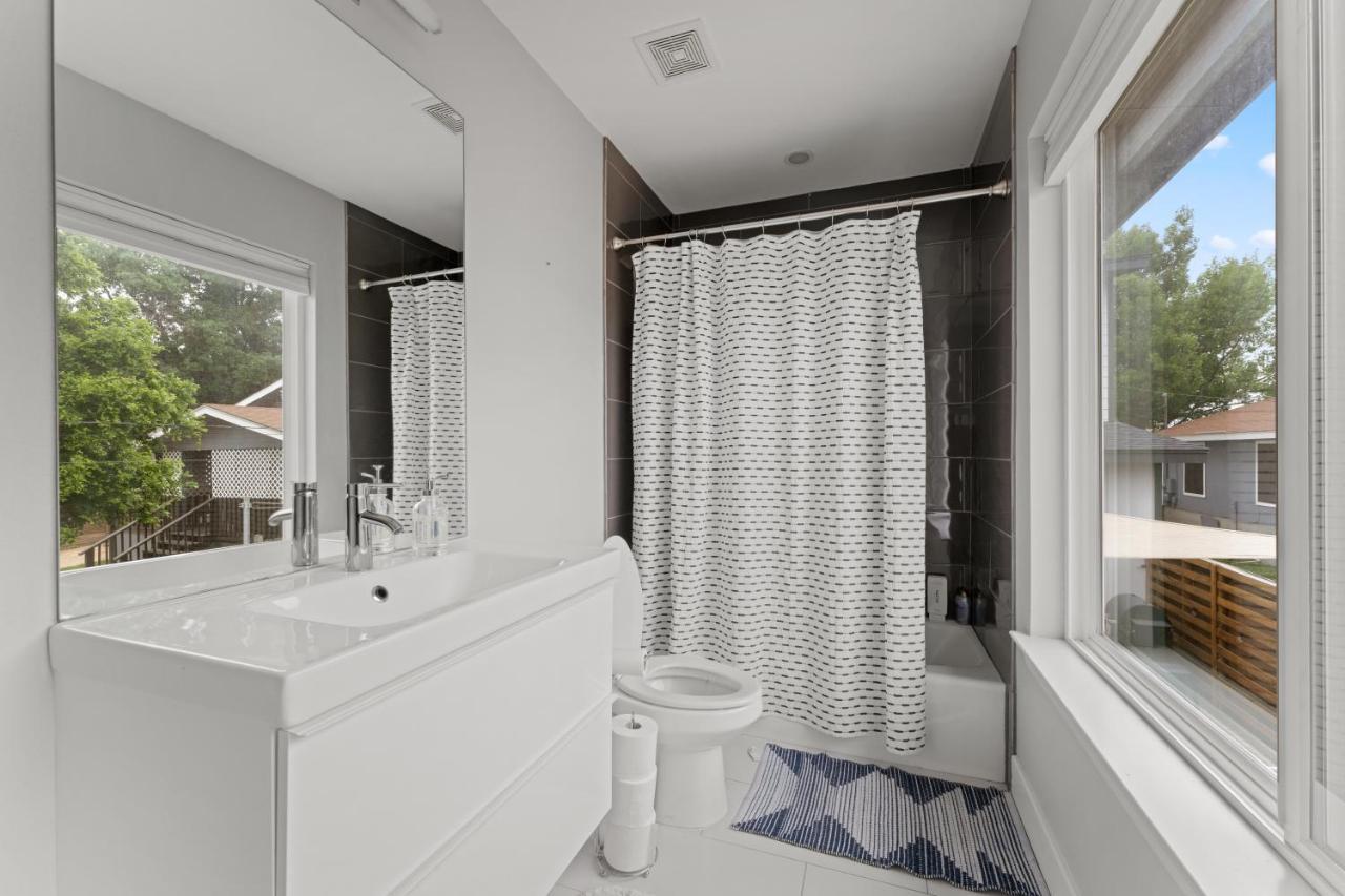 Detached 1 Bed 1 Bath In-Law Suite 3 Miles From Downtown! Austin Exterior photo